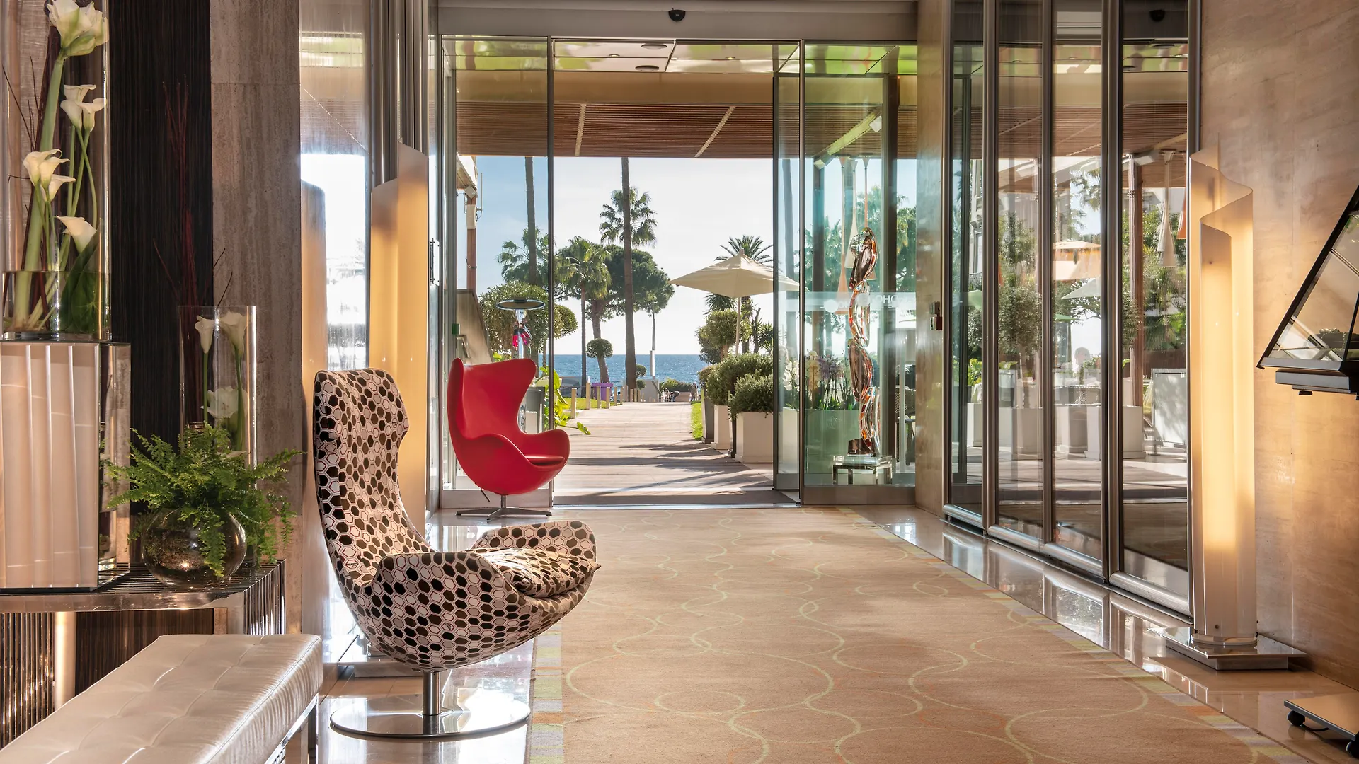 Ibis Studio 5380 Cannes