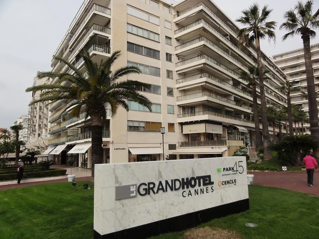 Ibis Studio 5380 Cannes 0*,  France
