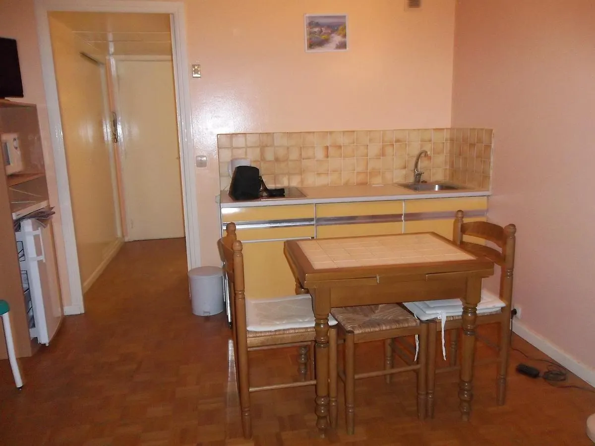 Apartment Ibis Studio 5380 Cannes France