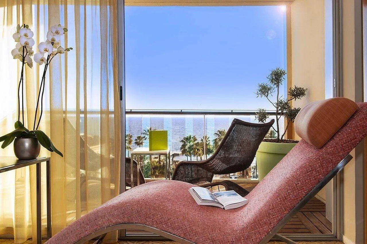 Ibis Studio 5380 Cannes Apartment